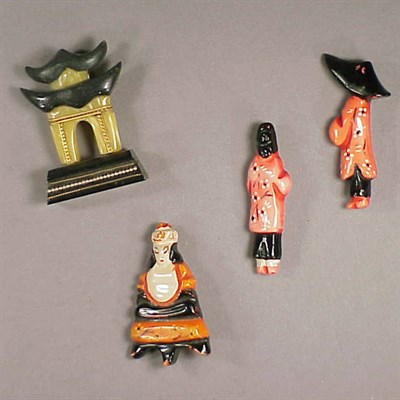 Lot 410 - Group of Four Bakelite Brooches Each in the...
