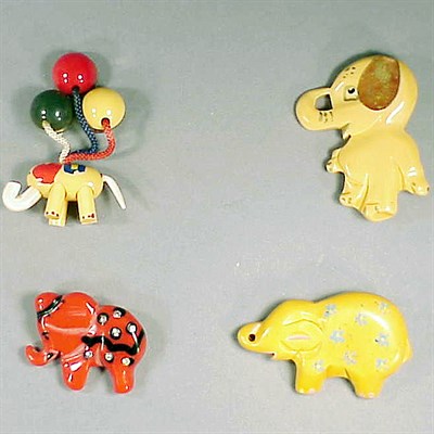 Lot 450 - Group of Four Bakelite Brooches Each depicting...