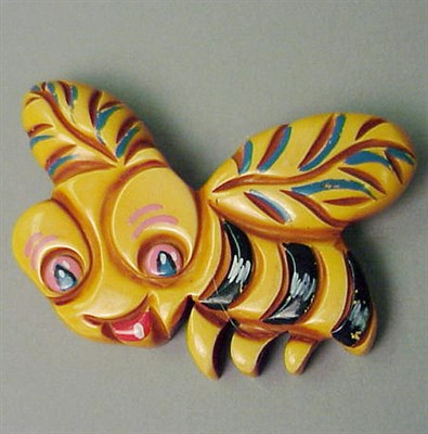 Lot 457 - Bakelite Brooch Depicting a bumble bee. Width...