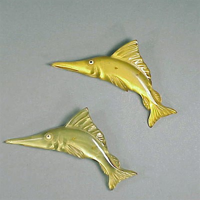 Lot 538 - Pair of Bakelite Brooches Each depicting a...