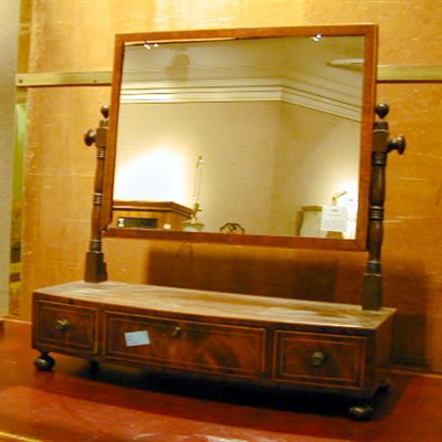 Lot 361 - Georgian Style Mahogany Shaving Mirror