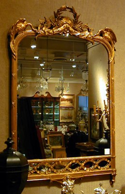 Lot 380 - Georgian Style Gilt-Decorated Mirror