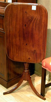 Lot 518 - Georgian Style Mahogany Tilt-Top Table