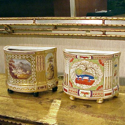 Lot 563 - Two English Porcelain Bough Pots