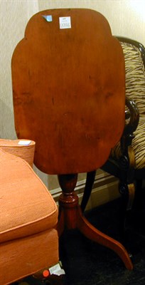 Lot 627 - Federal Style Cherry Tilt-Top Table