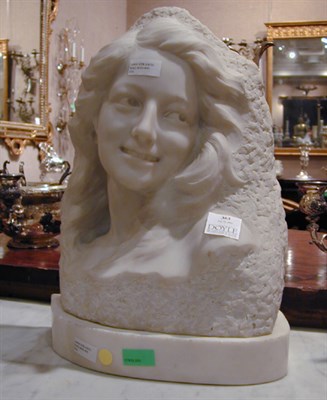 Lot 363 - Marble Profile of a Maiden
