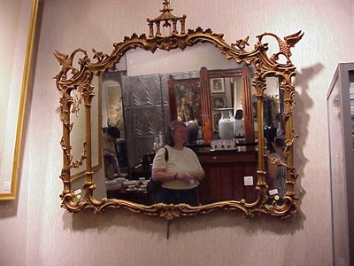 Lot 706 - Georgian Style Gilt-Decorated Mirror