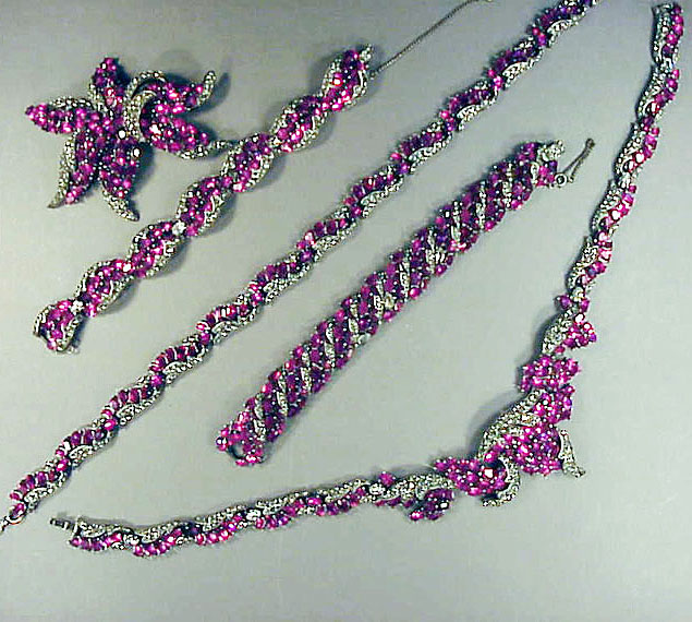 Lot 242 - Set of Trifari Floral Jewelry Comprising two...