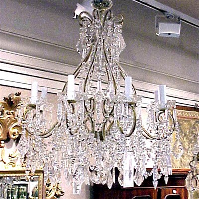 Lot 414 - Louis XV Style Gilt-Metal and Beaded Glass...