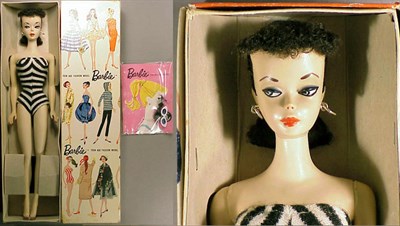 Lot 19 - #2 Brunette Ponytail Barbie Original hard curl,...