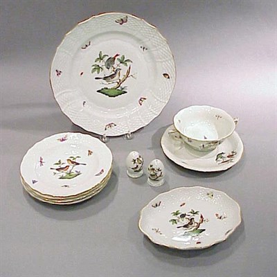 Lot 174 - Herend Porcelain Partial Dinner Service...