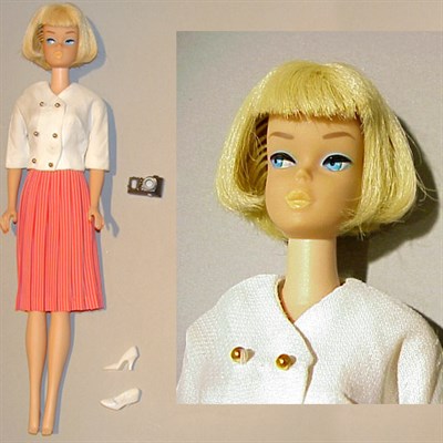 Lot 188 - Light Blonde American Girl Barbie Buttery lips,...