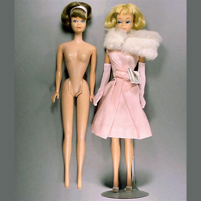 Lot 29 - Blonde American Girl Barbie Geranium lips, in...