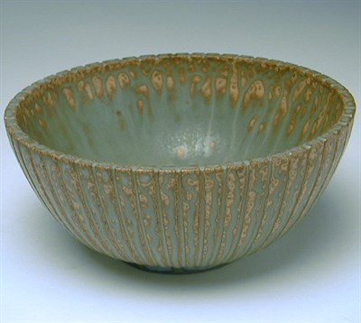 Lot 106 - Pottery Bowl Designed by Arne Bang Of shallow...