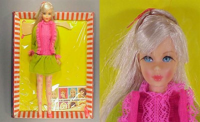 Lot 166 - Platinum Blonde Twist 'n' Turn Barbie In #1858...