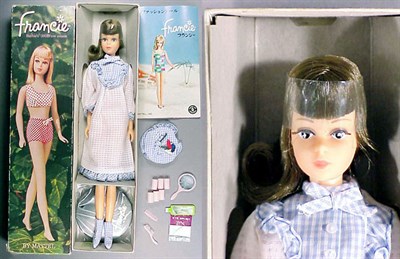Lot 152 - Japanese Brunette Francie Plastic still on...