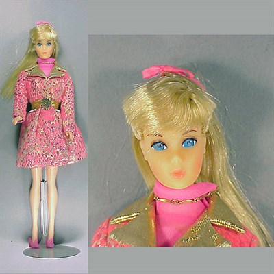 Lot 162 - Platinum Blonde Twist 'n' Turn Barbie Cheek...