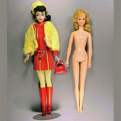 Lot 30 - #5 Brunette (Black) Ponytail Barbie Smoky...