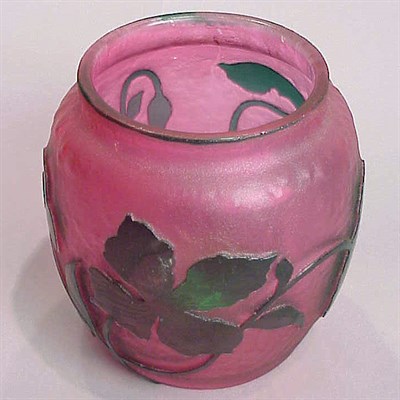 Lot 194 - Daum Nancy Cameo Glass Vase Of ovoid form, in...