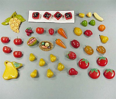 Lot 509 - Group of Bakelite Buttons and Accessories Each...