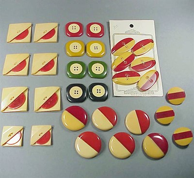Lot 544 - Miscellaneous Group of Bakelite Buttons...
