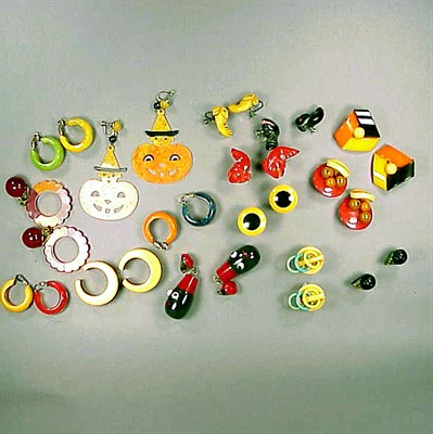 Lot 549 - Miscellaneous Group of Bakelite and Celluloid...