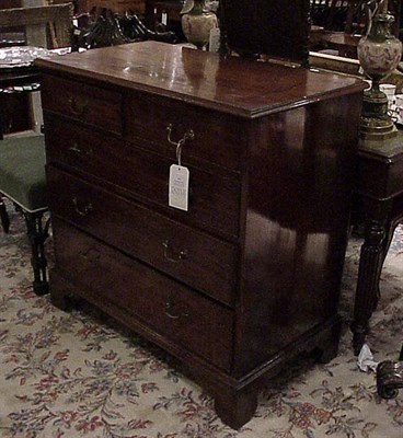 Lot 297 - George III Mahogany Chest of Drawers
