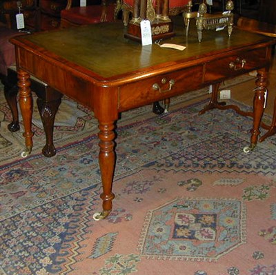 Lot 466 - William IV Mahogany Writing Table