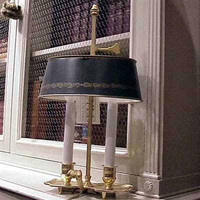Lot 401 - Louis XVI Style Gilt-Bronze Bouillotte Lamp