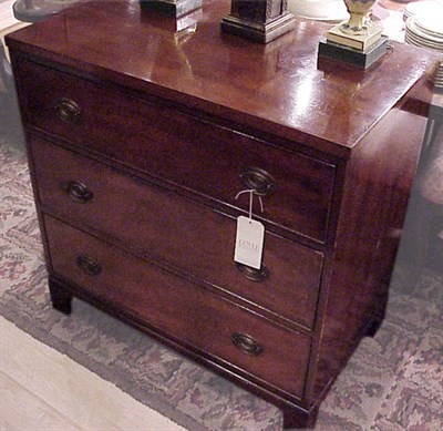 Lot 366 - Georgian Style Mahogany Chest of Drawers