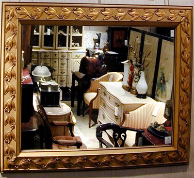 Lot 738 - Classical Style Gilt-Decorated Mirror