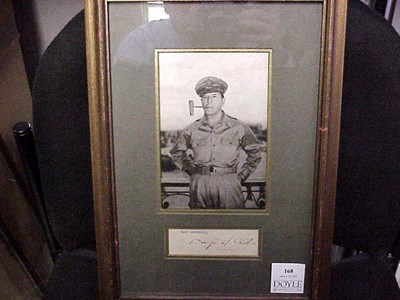 Lot 168 - [AUTOGRAPH] MACARTHUR, DOUGLAS Clipped...