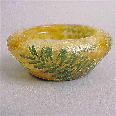 Lot 137 - Daum Nancy Cameo Glass Bowl Of flattened ovoid...