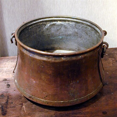 Lot 709 - Copper Bucket
