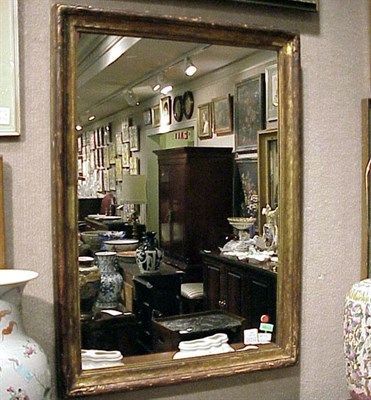 Lot 337 - Victorian Style Gilt-Decorated Mirror
