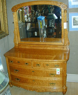 Lot 381 - Victorian Maple Mirror Back Chest of Drawers