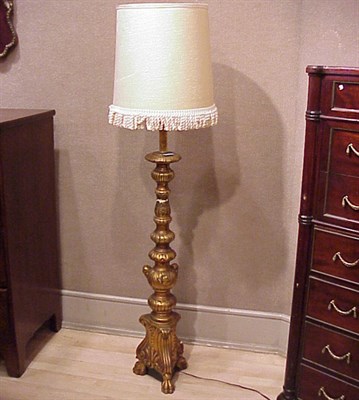 Lot 175 - Italian Rococo Style Gilt Carved Wood Lamp