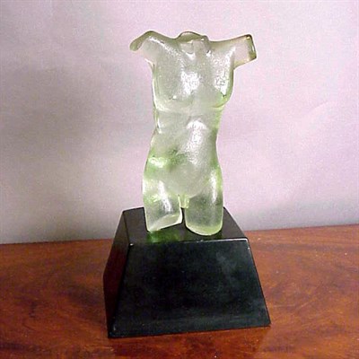 Lot 287 - Molded Glass Sculpture