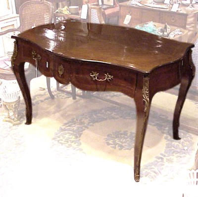 Lot 408 - Louis XVI Style Gilt-Bronze Mounted Bureau Plat