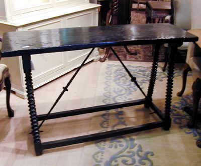 Lot 532 - Baroque Style Walnut Side Table