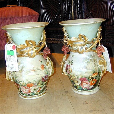 Lot 426 - Pair of Paris Porcelain Vases