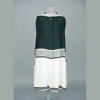 Lot 618 - Trigere Black and White Wool Cape American,...