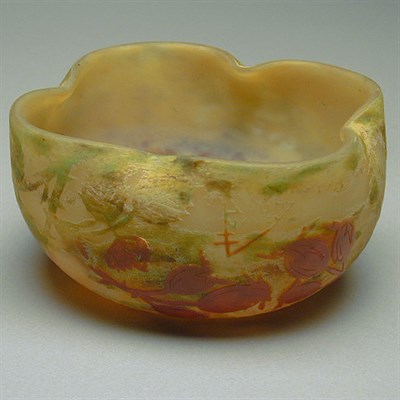 Lot 159 - Daum Nancy Cameo Glass Bowl Of lobed form, cut...