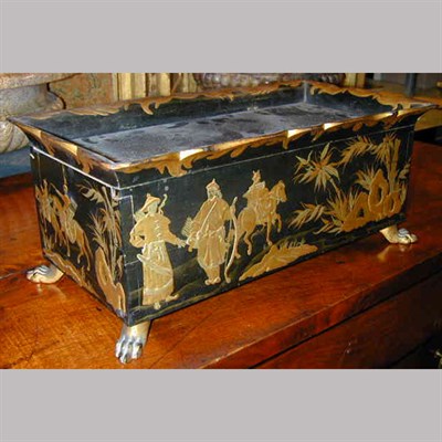Lot 556 - Regency Style Chinese Export Chinoiserie...