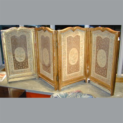 Lot 552 - Italian Rococo Style Embroidered Gilt Wood...