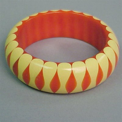 Lot 480 - Bakelite Bow Tie Bracelet In orange with cream...