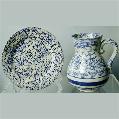 Lot 238 - American Blue Spongeware Ewer and Octagonal...