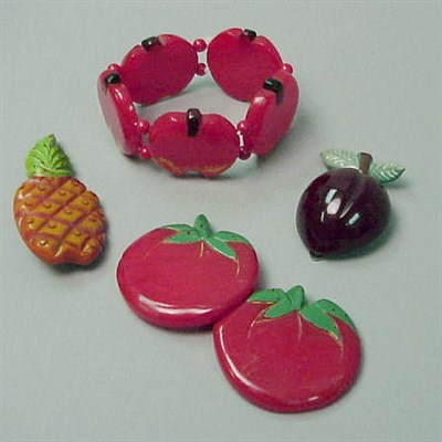 Lot 497 - Group of Four Bakelite Articles Each of a...