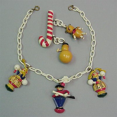 Lot 465 - Bakelite and Celluloid Brooch and Necklace...