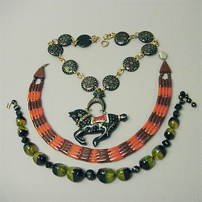 Lot 467 - Group of Three Bakelite Necklaces Each of...